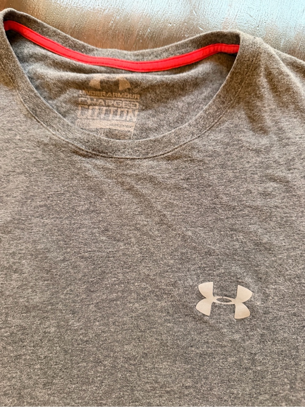 Under Armour Men's Grey Short-Sleeve Training Tee with Red Trim